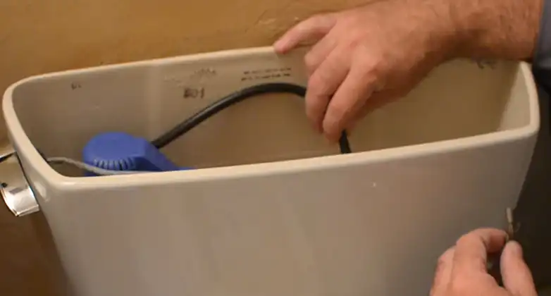 Read more about the article Troubleshooting a Toilet Won’t Flush When It Rains (100% Working)